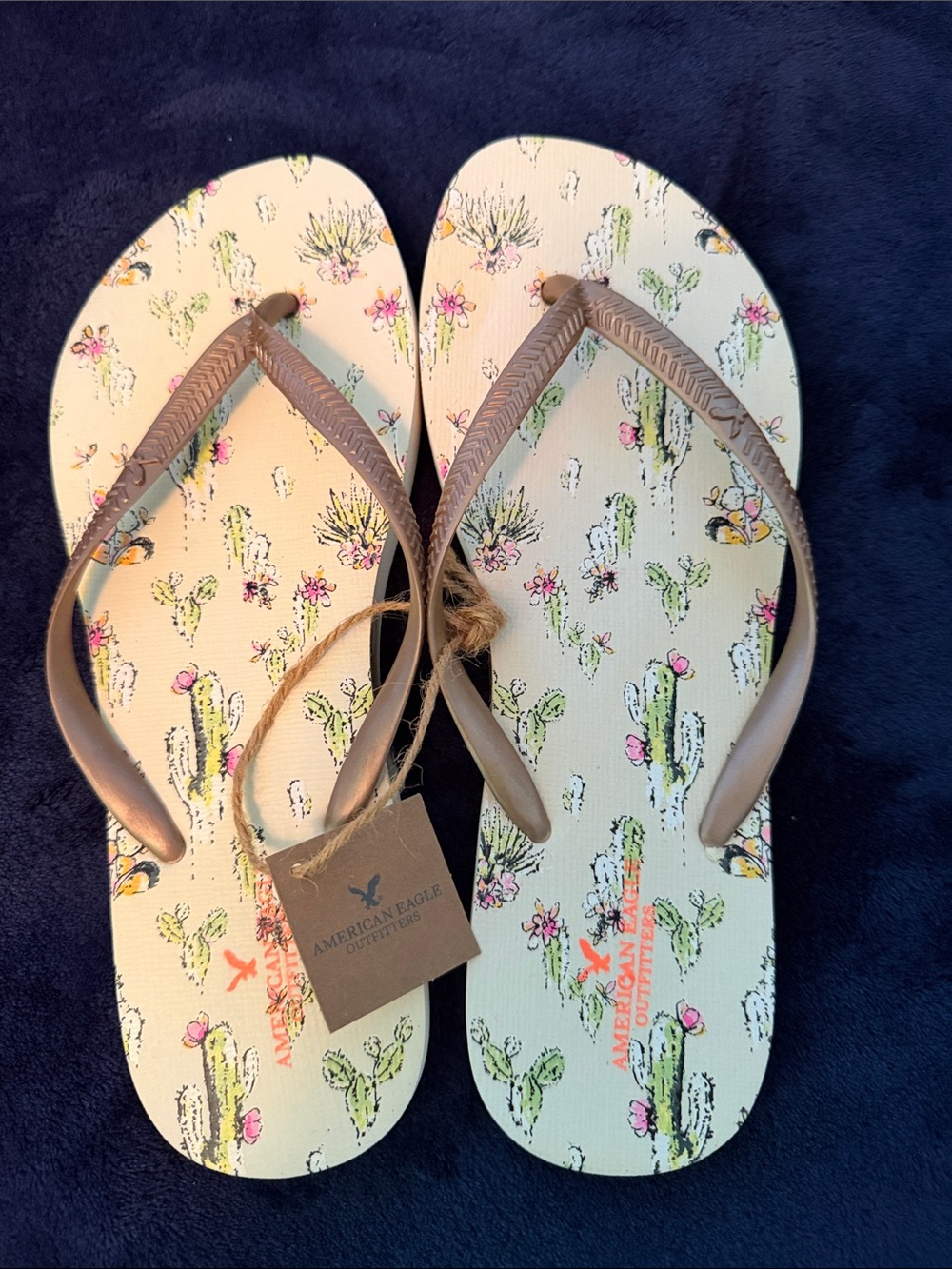 American Eagle Outfitters White Flip Flops with Tan Straps